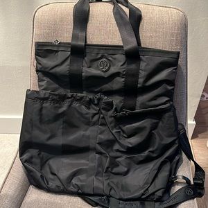 Lululemon tote bag